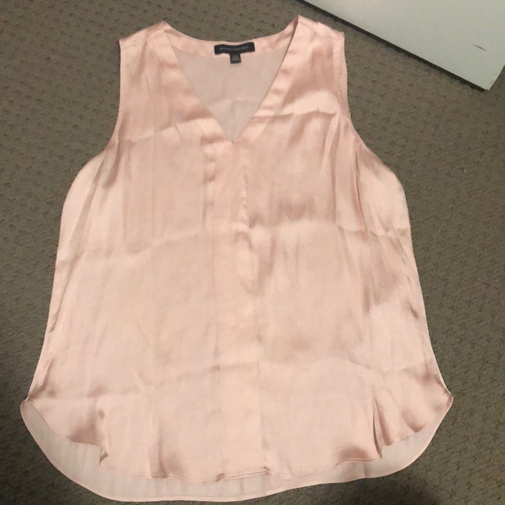 Banana Republic light pink camisole, size small.